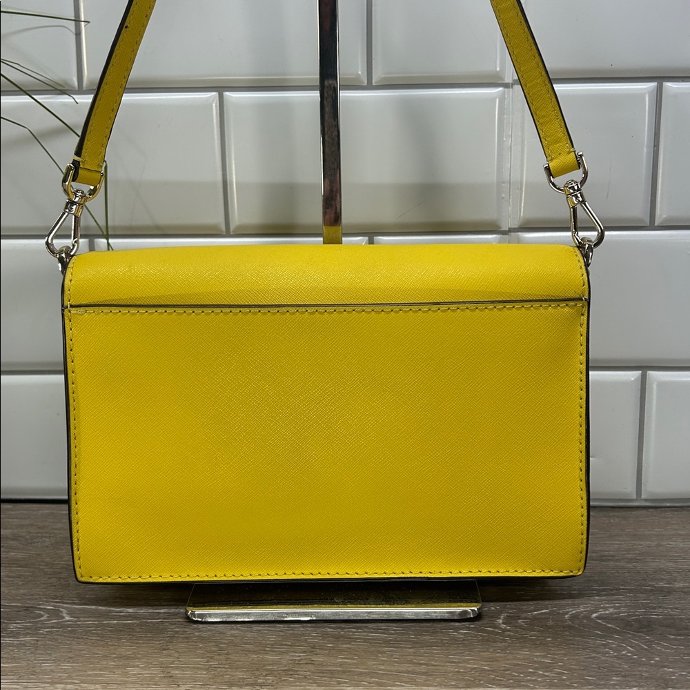 8002 KATE SPADE SAFFIANO LEATHER YELLOW CROSSBODY 254558002 - Picture 2 of 10